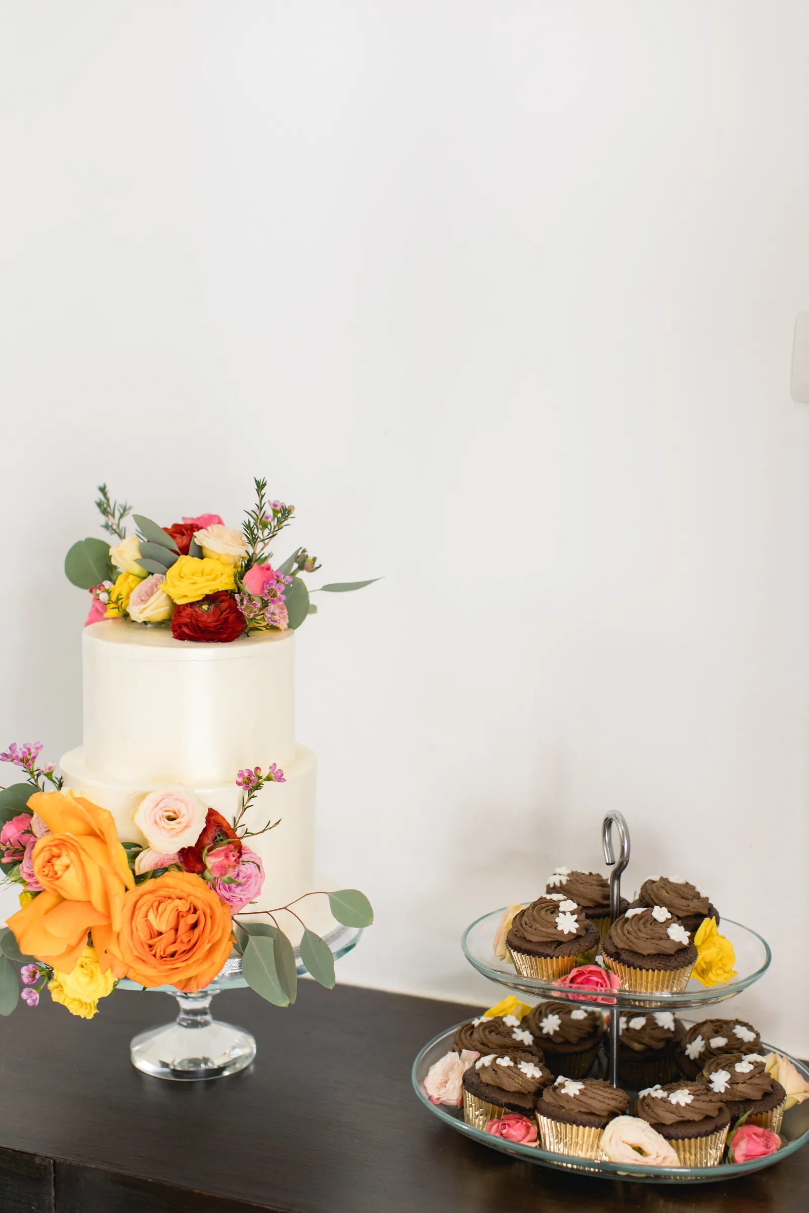 Jane & Ivan — Villa Santisuk, January 2023 — Phuket wedding florals by Supparin