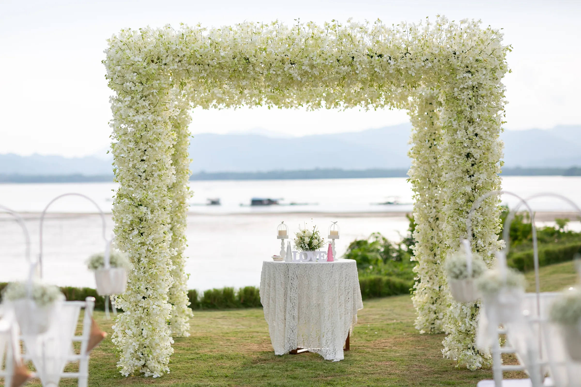 BawkNu Mai & Nawki — Villa Shoowa, November 2022 — Phuket wedding florals by Supparin