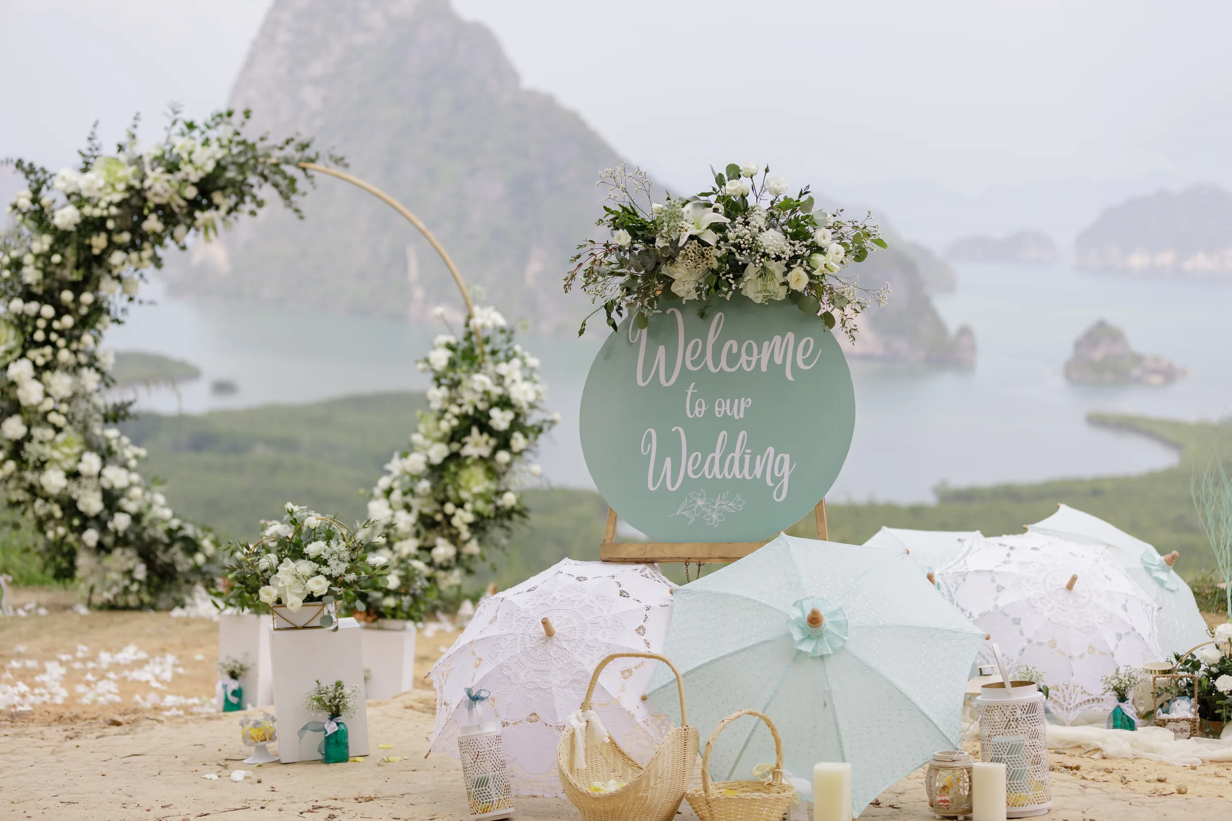 Veronika & Lee — Sametnangshe, Phang Nga, March 2023 — Phuket wedding florals by Supparin