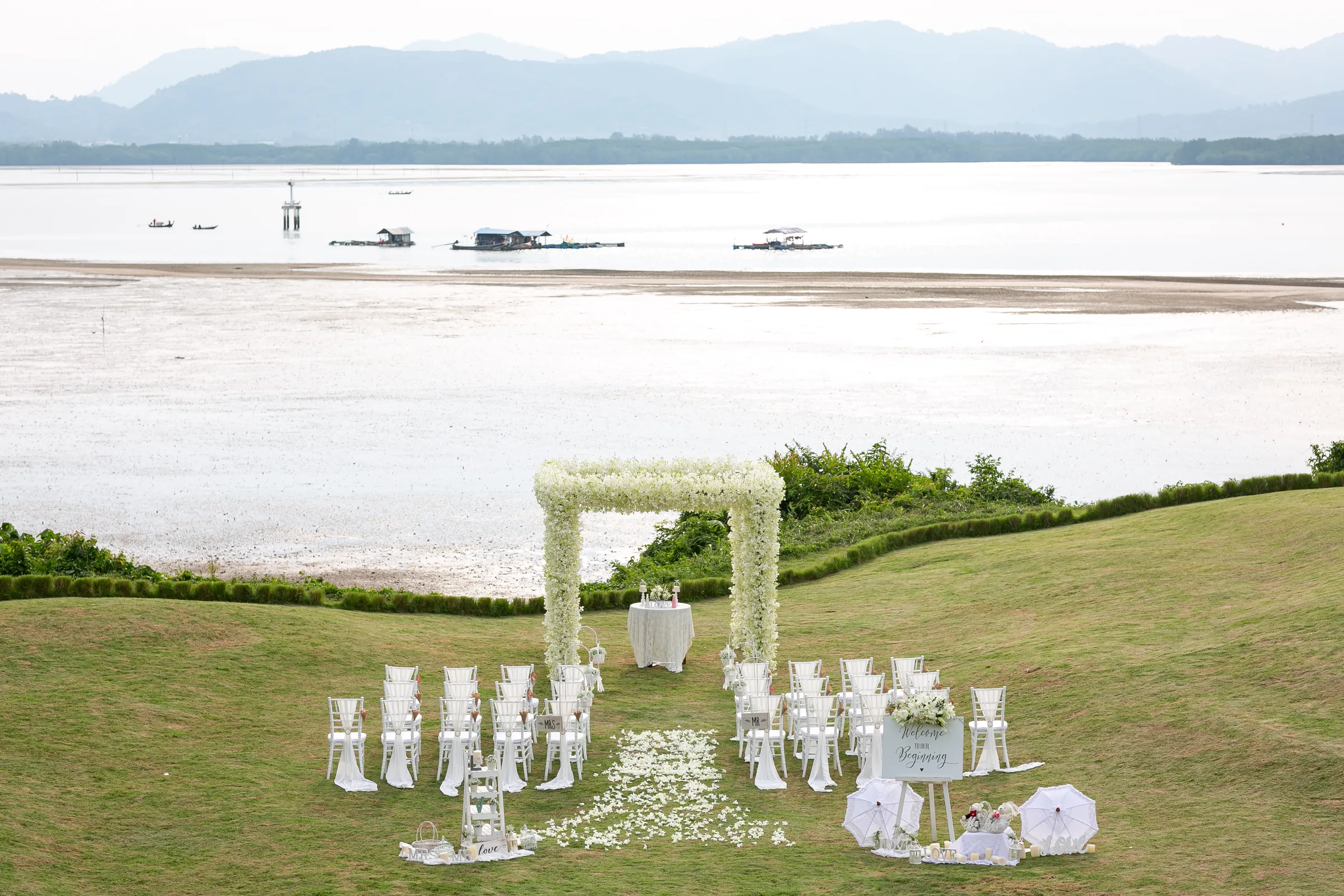 BawkNu Mai & Nawki — Villa Shoowa, November 2022 — Phuket wedding florals by Supparin